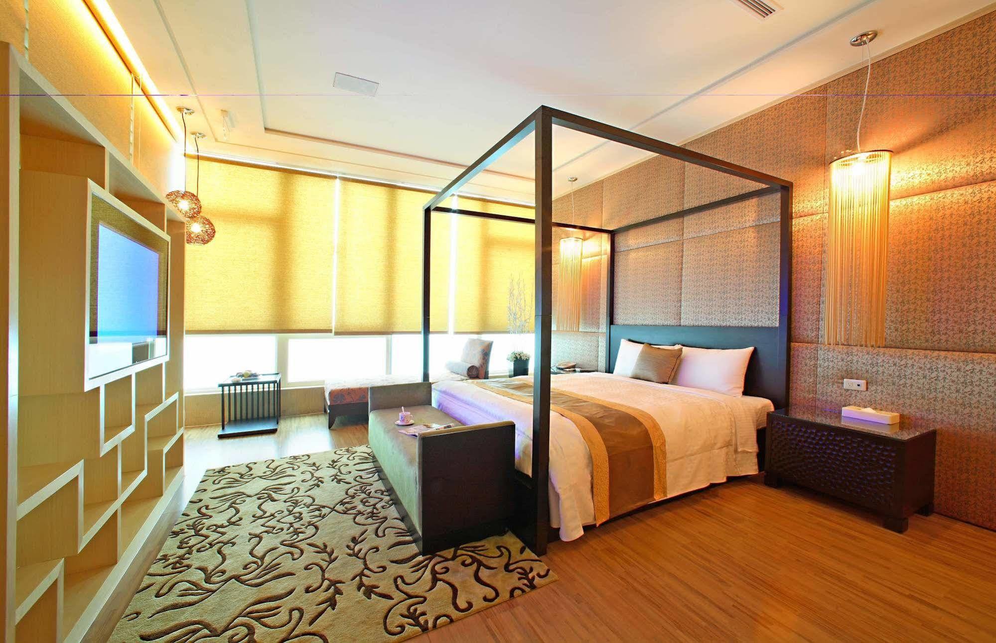 Changhua Laurel Boutique Motel Extérieur photo