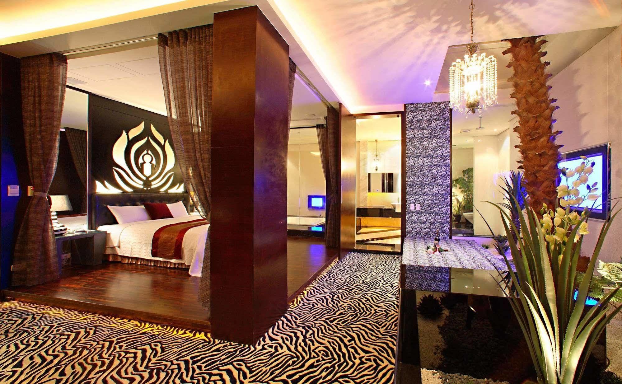 Changhua Laurel Boutique Motel Extérieur photo